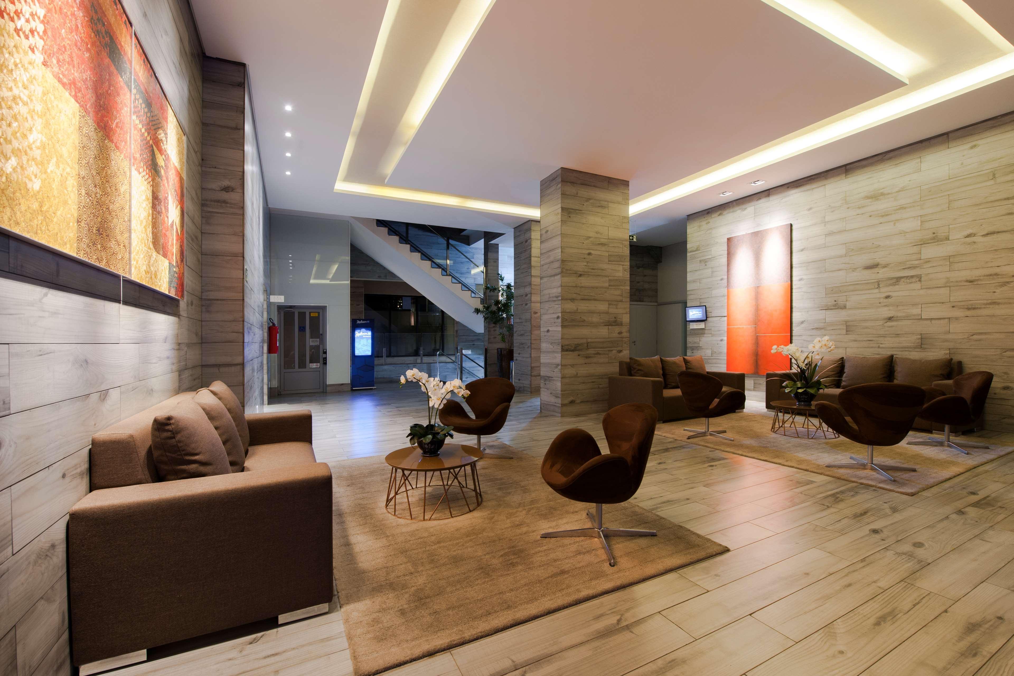Hotel Radisson Blu Belo Horizonte Savassi Exterior foto Lobby