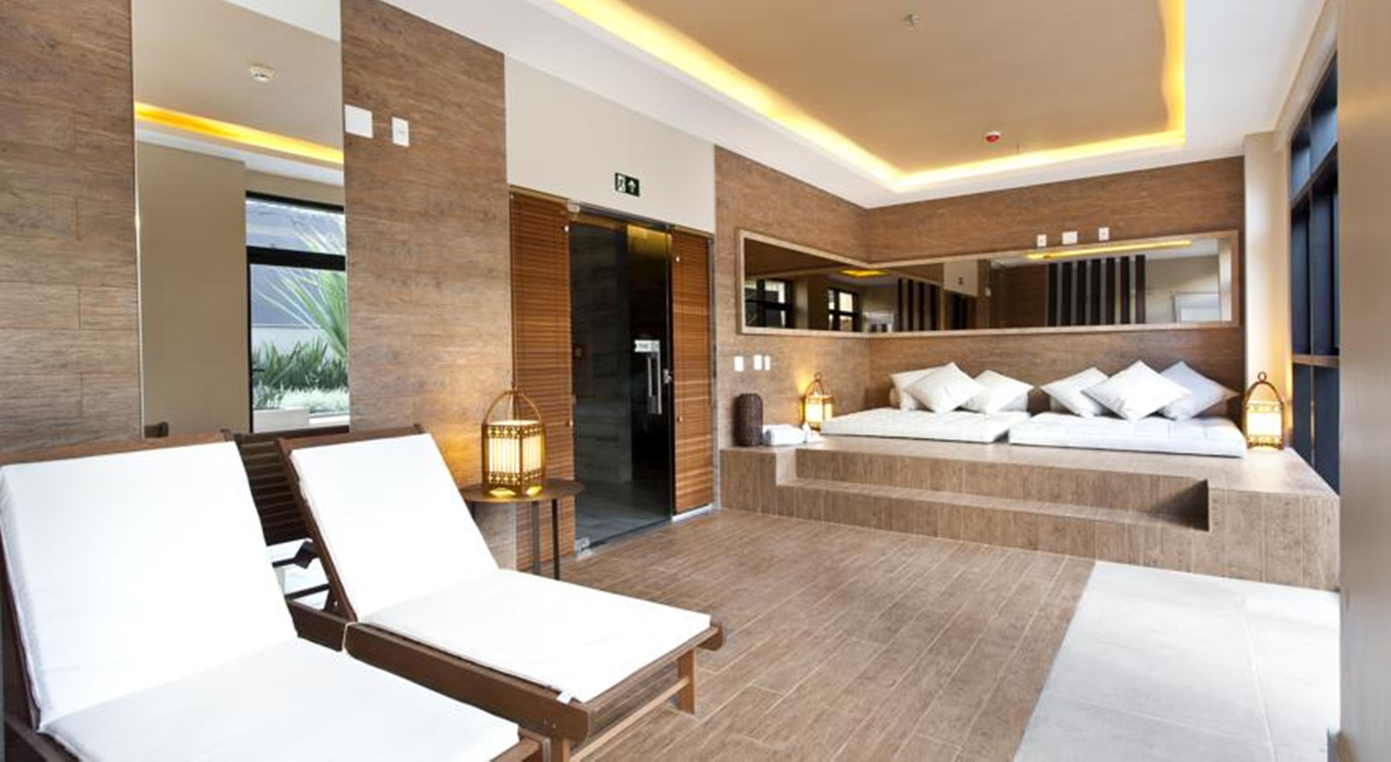 Hotel Radisson Blu Belo Horizonte Savassi Exterior foto A suite at the hotel
