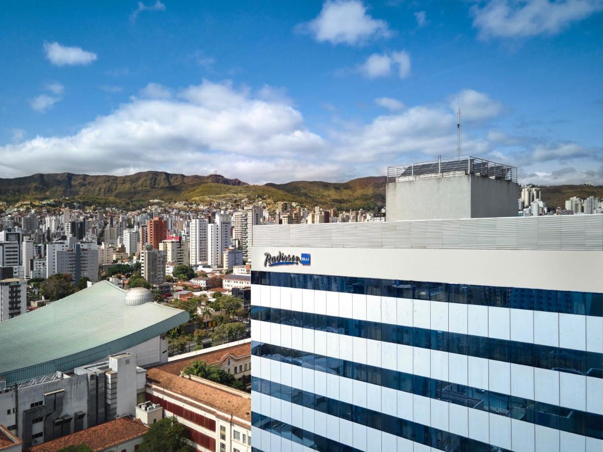 Hotel Radisson Blu Belo Horizonte Savassi Exterior foto View of the city from the hotel