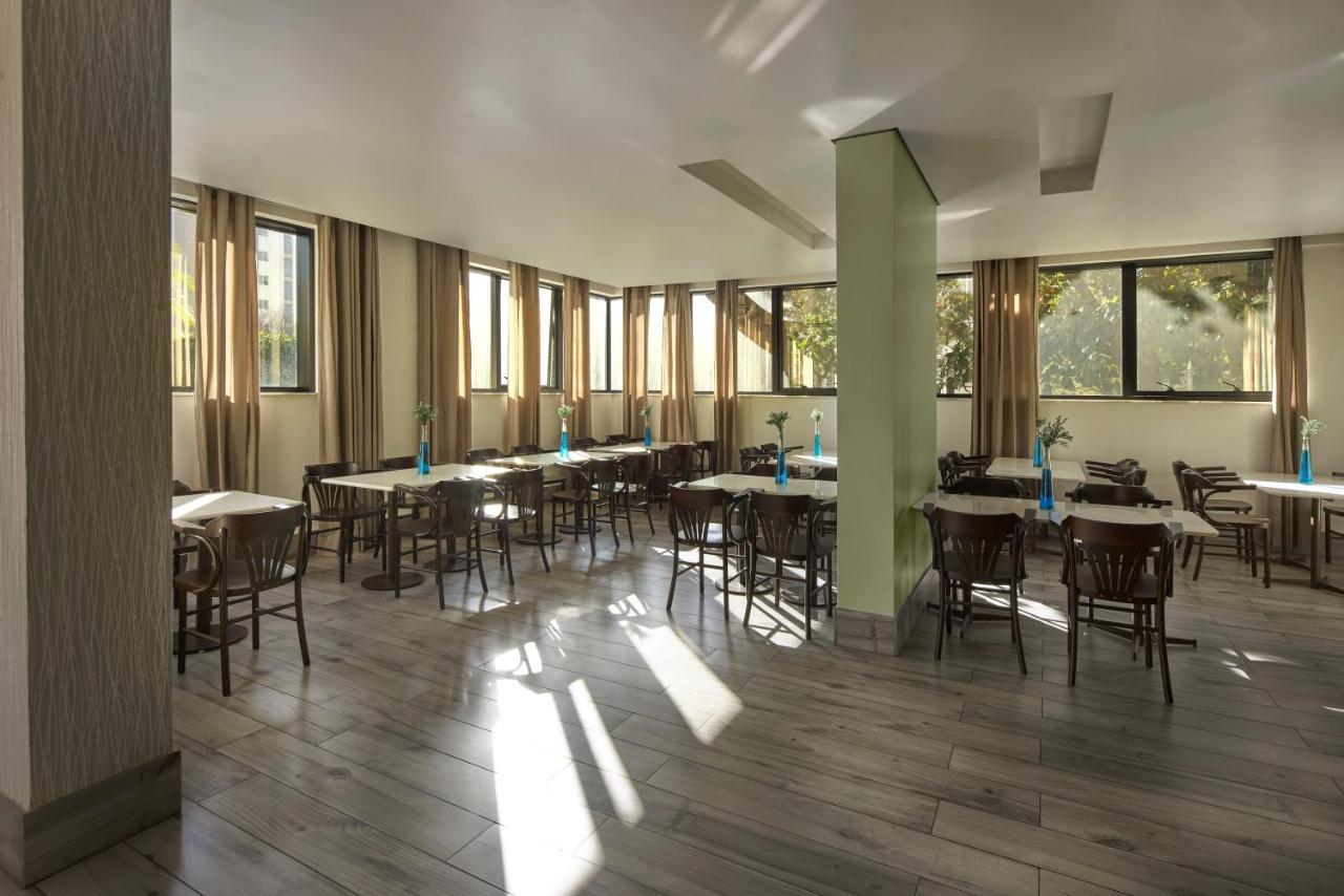 Hotel Radisson Blu Belo Horizonte Savassi Exterior foto The dining room